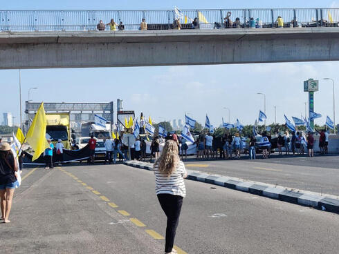 כביש החוף, צילום: רם יקיר