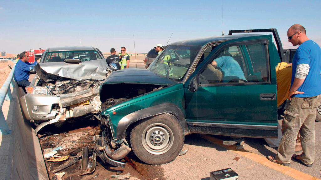 תאונת דרכים תאונה התנגשות רכבים כתוצאה ממרדף משטרתי