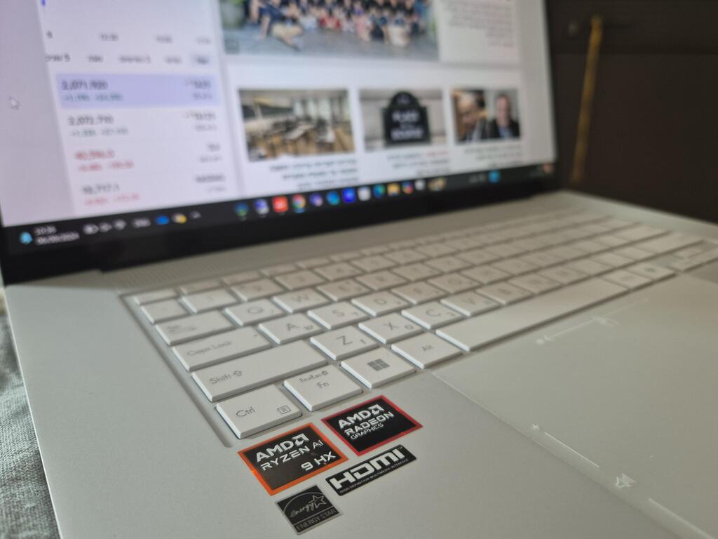 אסוס asus zenbook 16 s