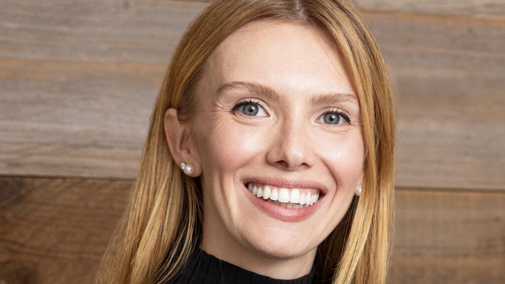 Lia Cromwell UpWest