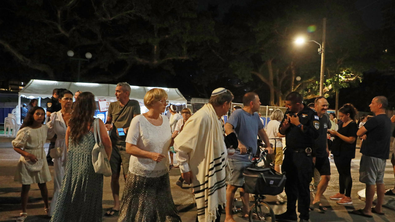 הפגנות בשנה שעברה נגד מחיצת הפרדה בכיכר דיזנגוף