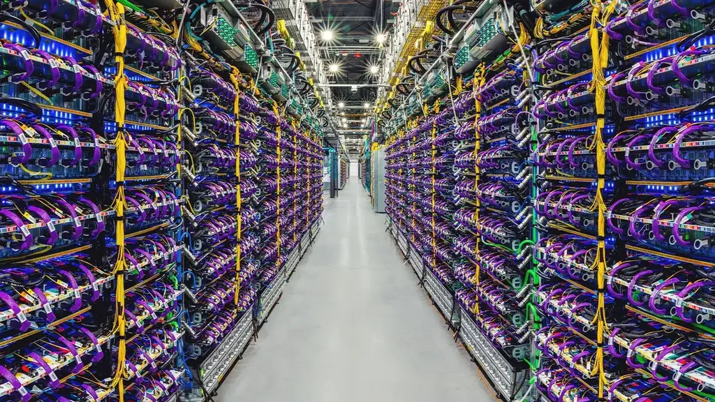 דאטה סנטר חוות שרתים