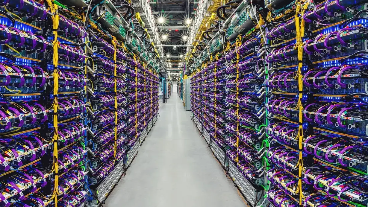 דאטה סנטר חוות שרתים