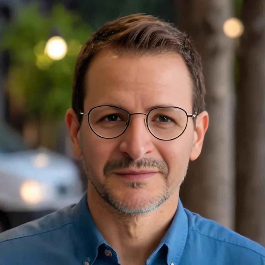 רו"ח שלומי פיליבה, אחד מנאמני פרסונל (צילום: דוד פרנקל) רו"ח שלומי פיליבה נאמן פרסונל