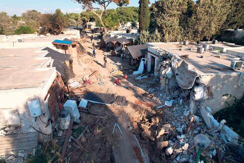 הריסות כפר עזה לאחר 7 באוקטובר. "תושבי הנגב המערבי יחזרו ליישובים. יש להם מחויבות ומסירות וקשר לקהילה שלהם ולאדמה שלהם", צילום: גדי קבלו