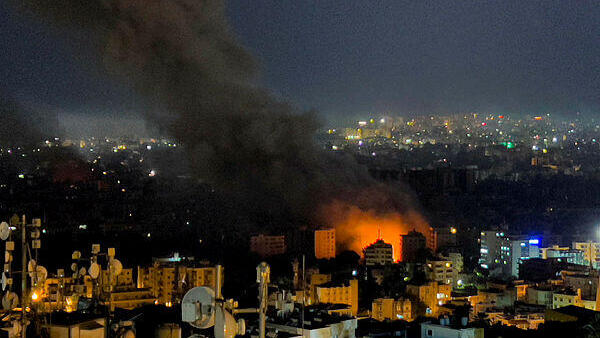 תקיפת צה"ל בביירות, צילום: AP Photo/Hussein Malla