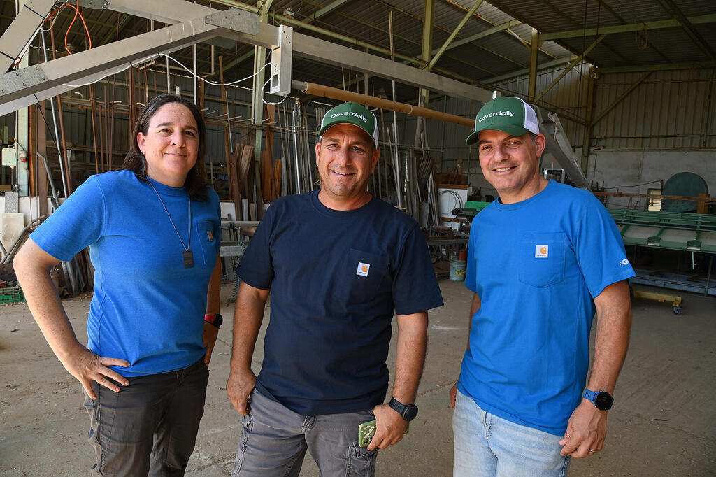 מימין גלעד מלר אחי סיטבון ו אורה פלד נקש סטארט-אפ קאבר דולי