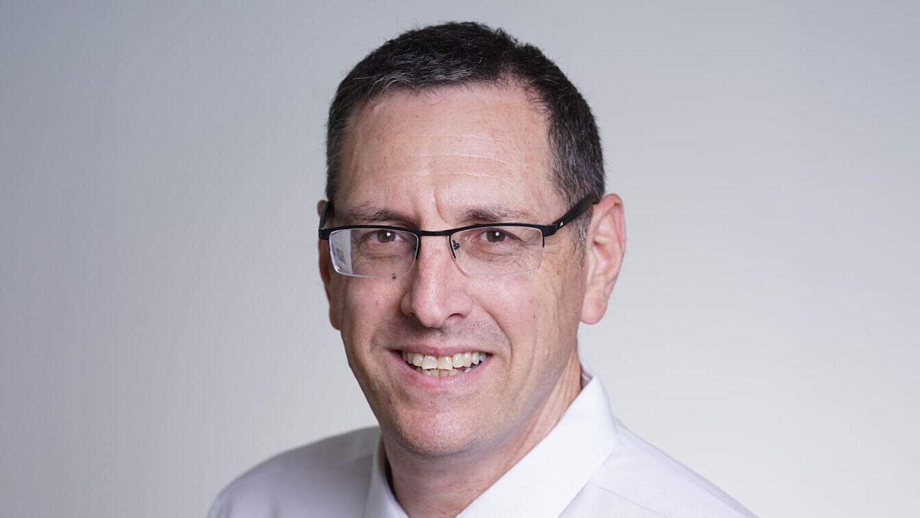 סמנכ"ל הכספים של שיכון ובינוי עמית בירמן