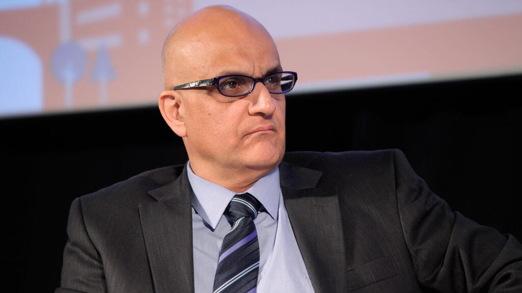 עוזי יצחקי מנכל משרד ה תחבורה   פאנל תחבורה ועידת נדלן