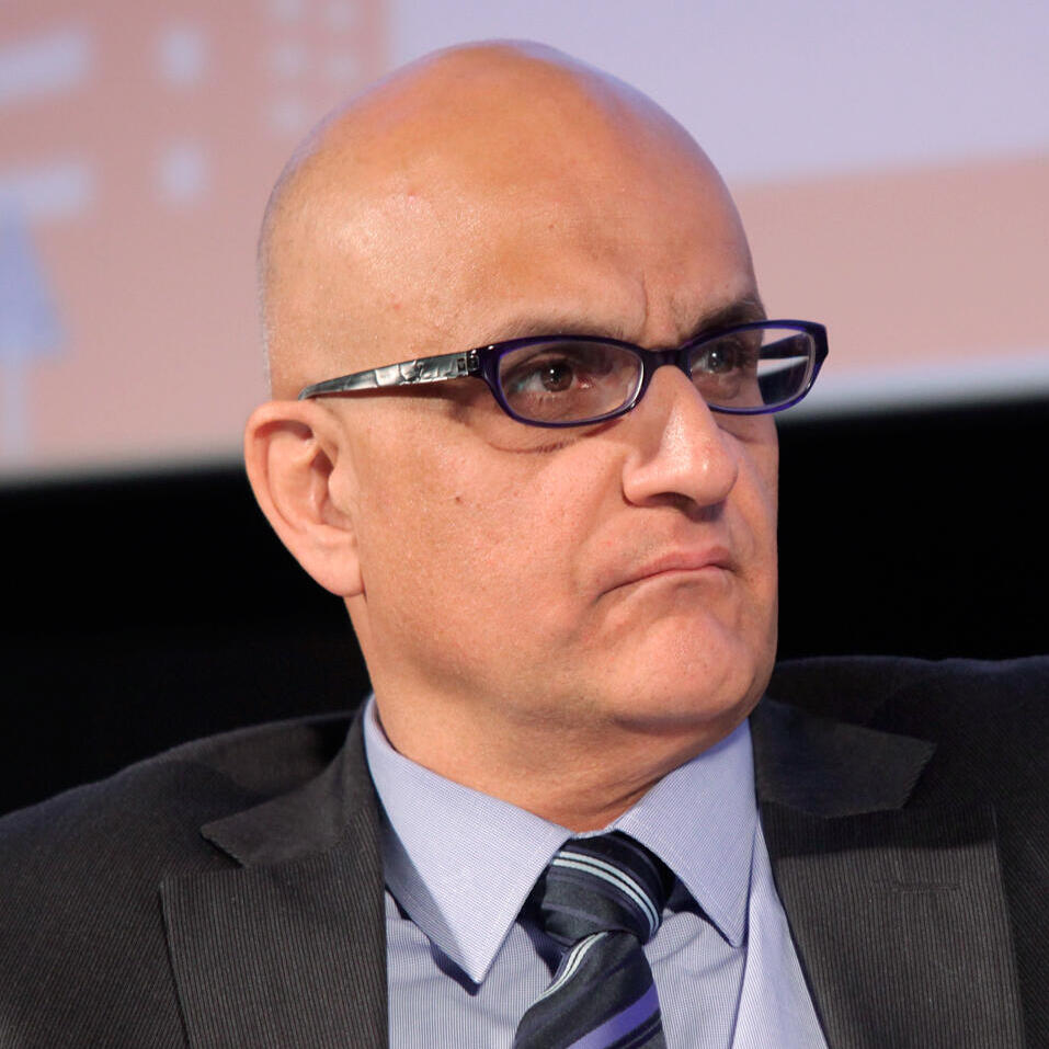 עוזי יצחקי מנכל משרד ה תחבורה   פאנל תחבורה ועידת נדלן