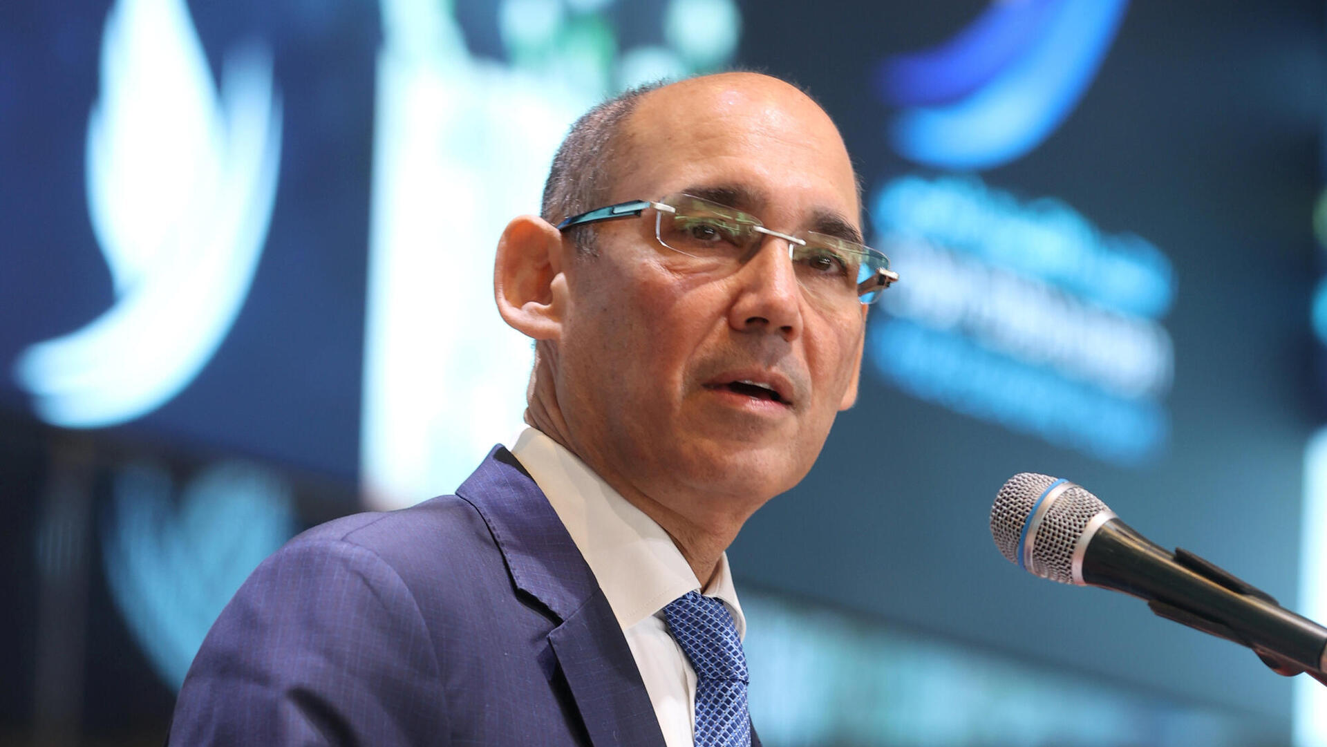 פרופסור אמיר ירון  נגיד בנק ישראל