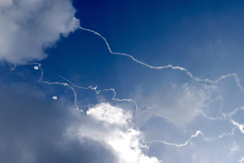 יירוטים בשמי חיפה , צילום: Jalaa MAREY / AFP