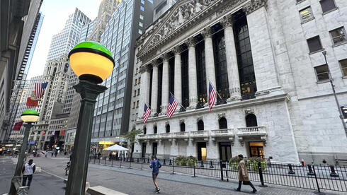 נעילה מעורבת בוול סטריט - הנפט מזנק ביותר מ-5%