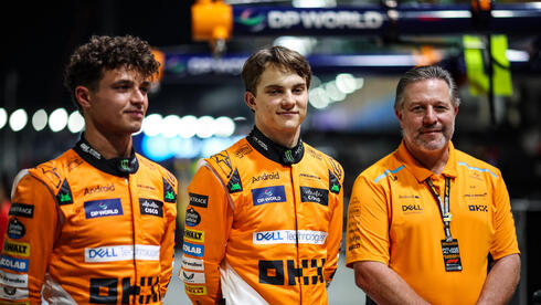 McLaren team 