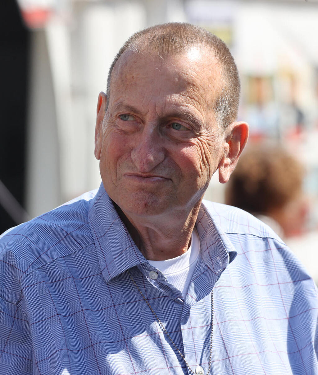 ראש עיריית ת"א רון חולדאי. "התוכנית תהפוך כיכר נטושה בבעלות פרטית לכיכר ציבורית"
(צילום: יריב כץ) רון חולדאי ראש ה עיר תל אביב יפו