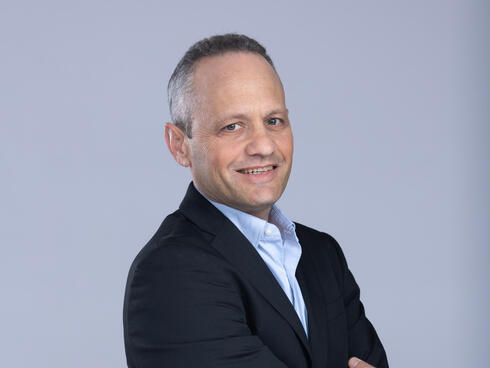 Ron Sprinzak, CEO of Sela 