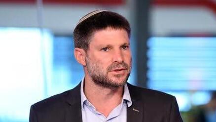 בצלאל סמוטריץ' שר האוצר באולפן ynet נובמבר 24