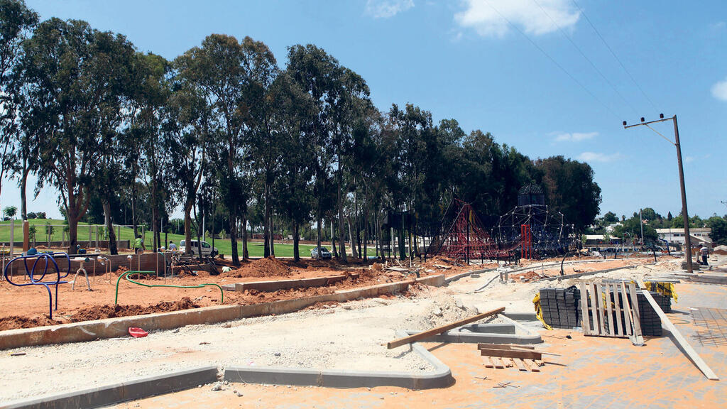  מתחם תעש רמת השרון