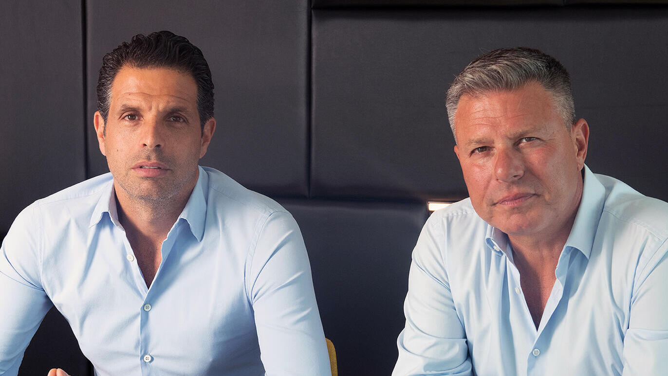 מימין: ירון אדיב ו כידן דהרי בעלי ישפרו תנופורט