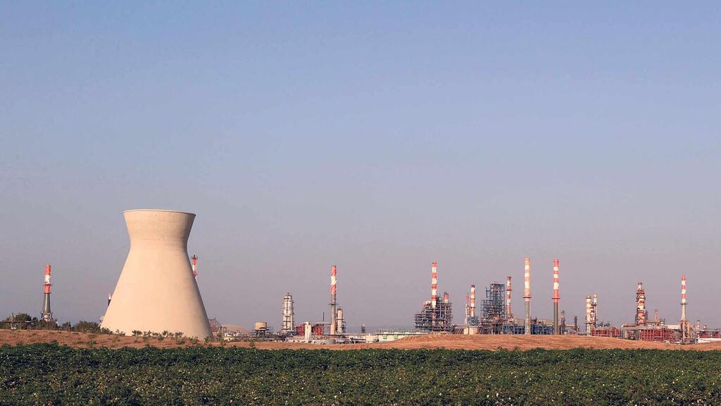 בתי הזיקוק במפרץ חיפה