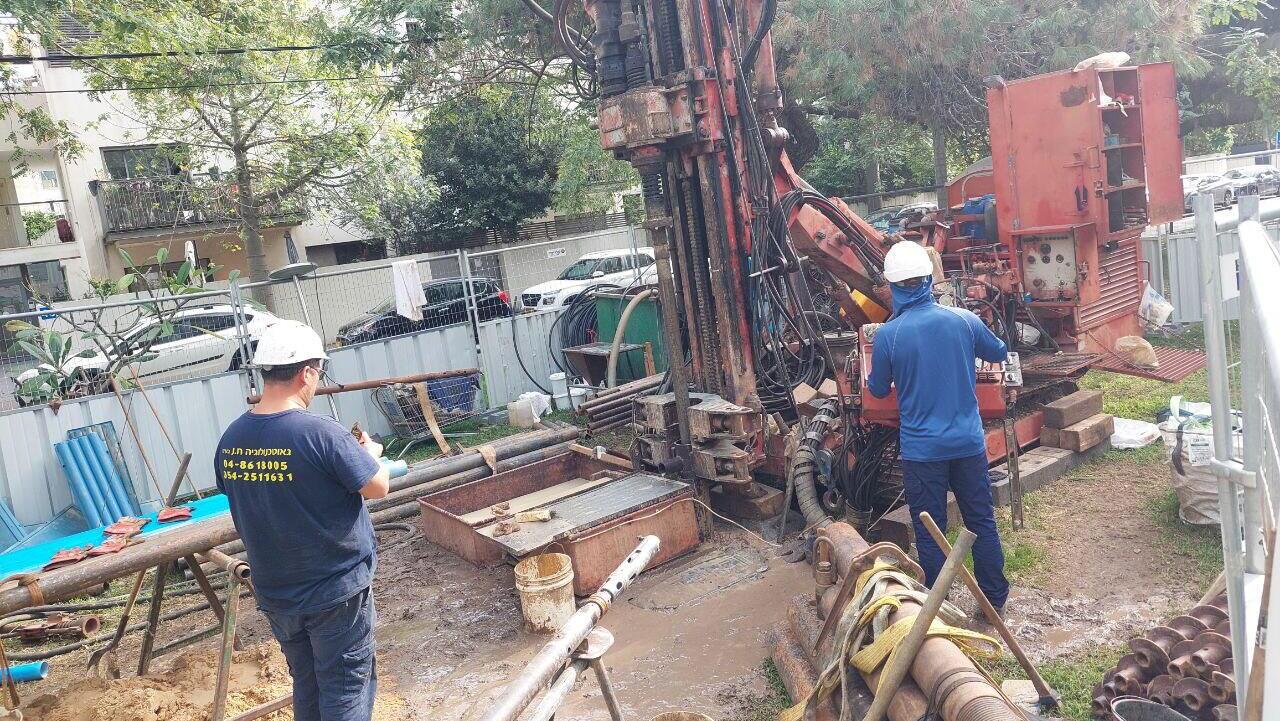 עבודות במסגרת תכנון קווי מטרו בשדרות ההשכלה בתל אביב