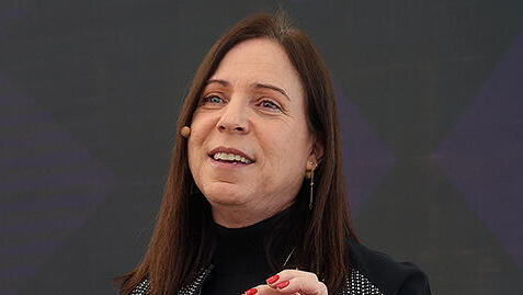 כנס עסקים הדור הבא - יפית גריאני משנה למנכ"ל וראש חטיבת לקוחות עסקיים ישראכרט וידאו