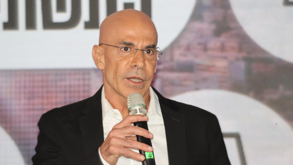 מנכ"ל רכבת ישראל משה שיקו ז'נה (צילום: יריב כץ) מנכ"ל רכבת ישראל משה שיקו ז'נה 19.11.24