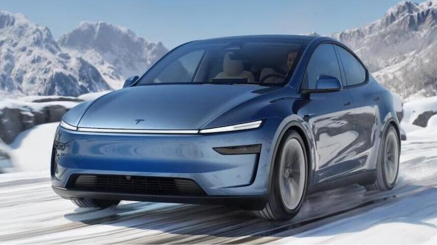 טסלה מודל Y החדשה נחשפה בינואר 2025