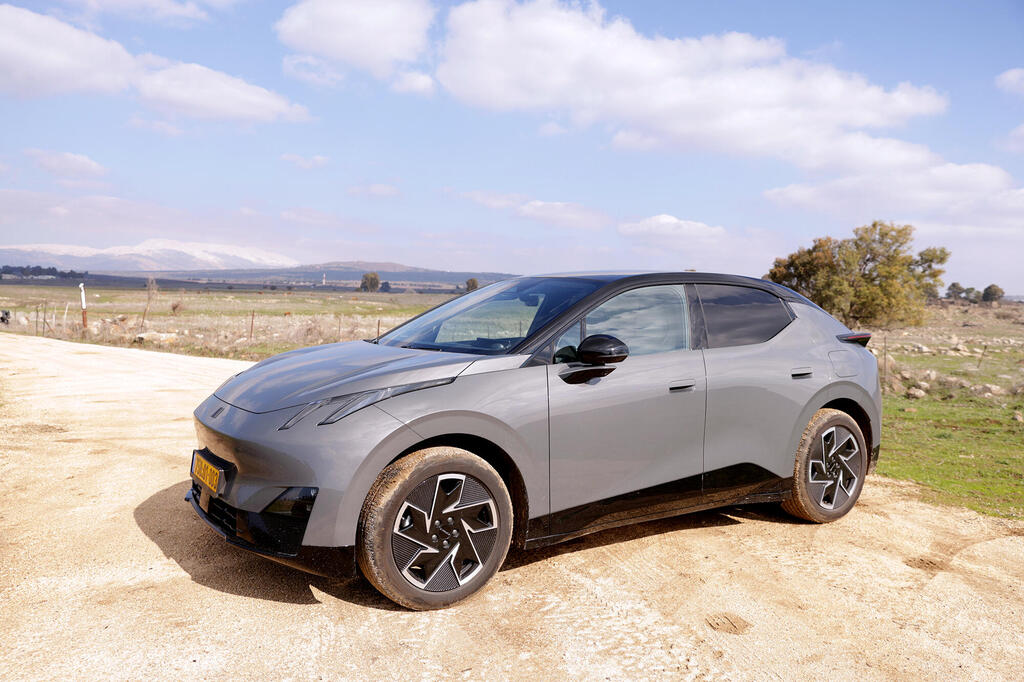 מבחון רכב לינק אנד קו HALO 02