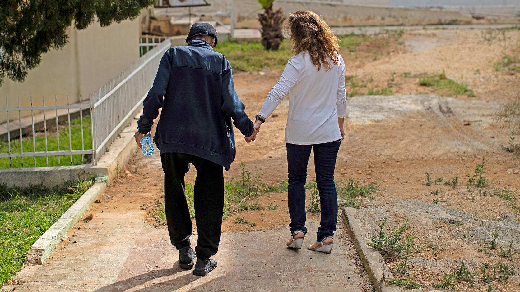 קשישים קשיש סיעודי סיעוד