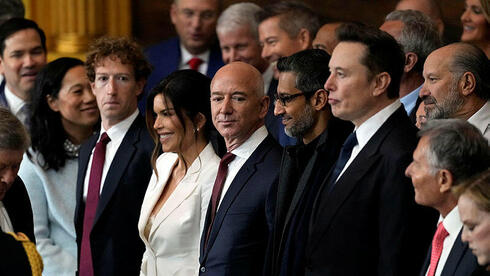 From right: Elon Musk, Sundar Pichai, Jeff Bezos (with his fiancee), Mark Zuckerberg  