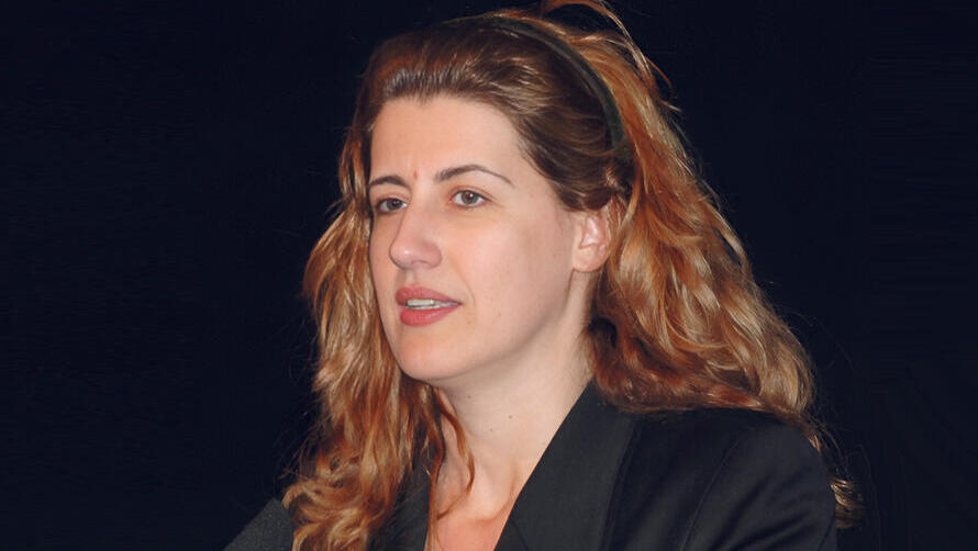  אפרת דובדבני דח"צית בבי קום