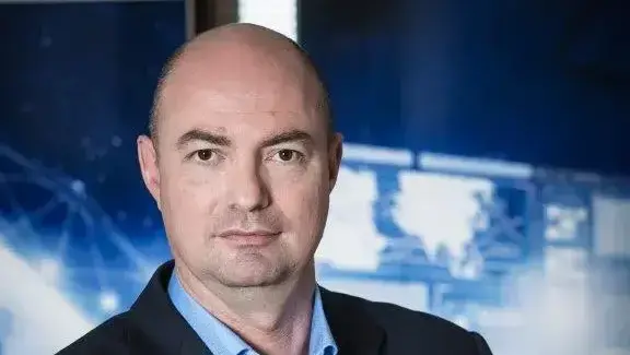 יגאל אונא ראש תחום הסייבר במועדון המשקיעים  SRI