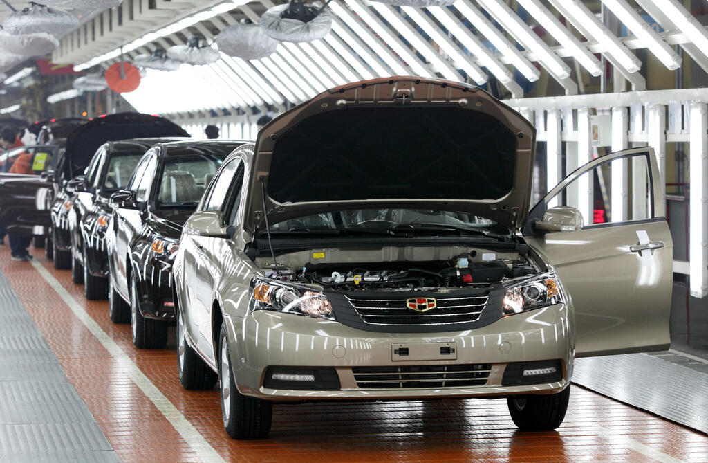 מפעל של ג'ילי בסין 2013