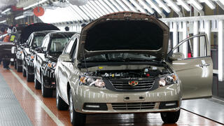 מפעל של ג'ילי בסין 2013