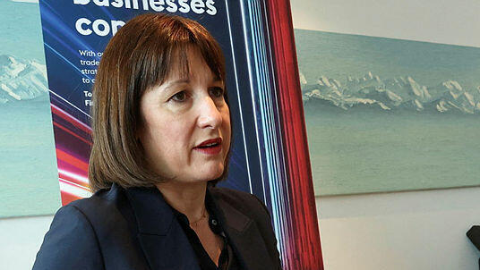 שרת האוצר של בריטניה רייצ'ל ריבס 2