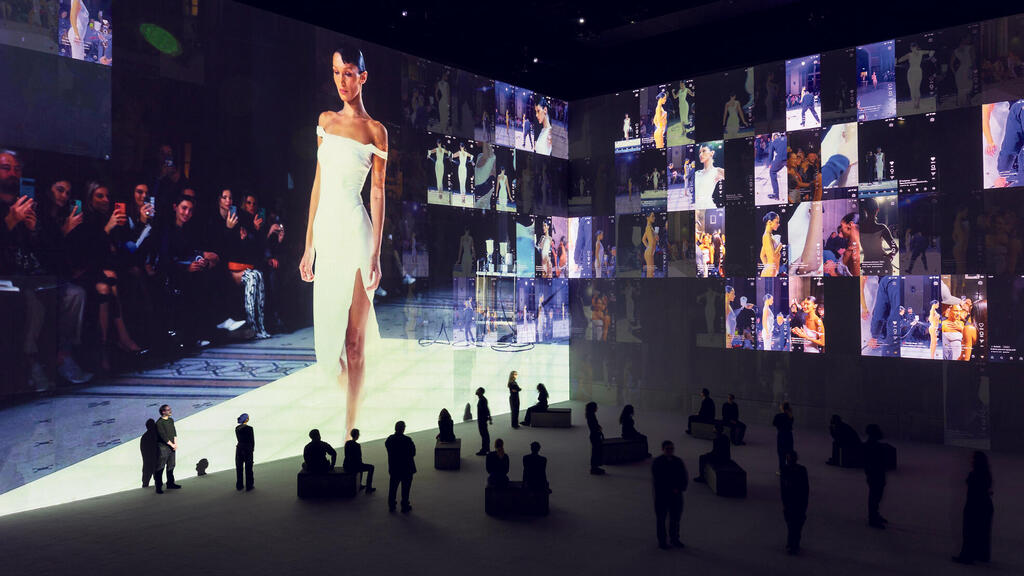 פנאי תערוכת ווג Vogue 