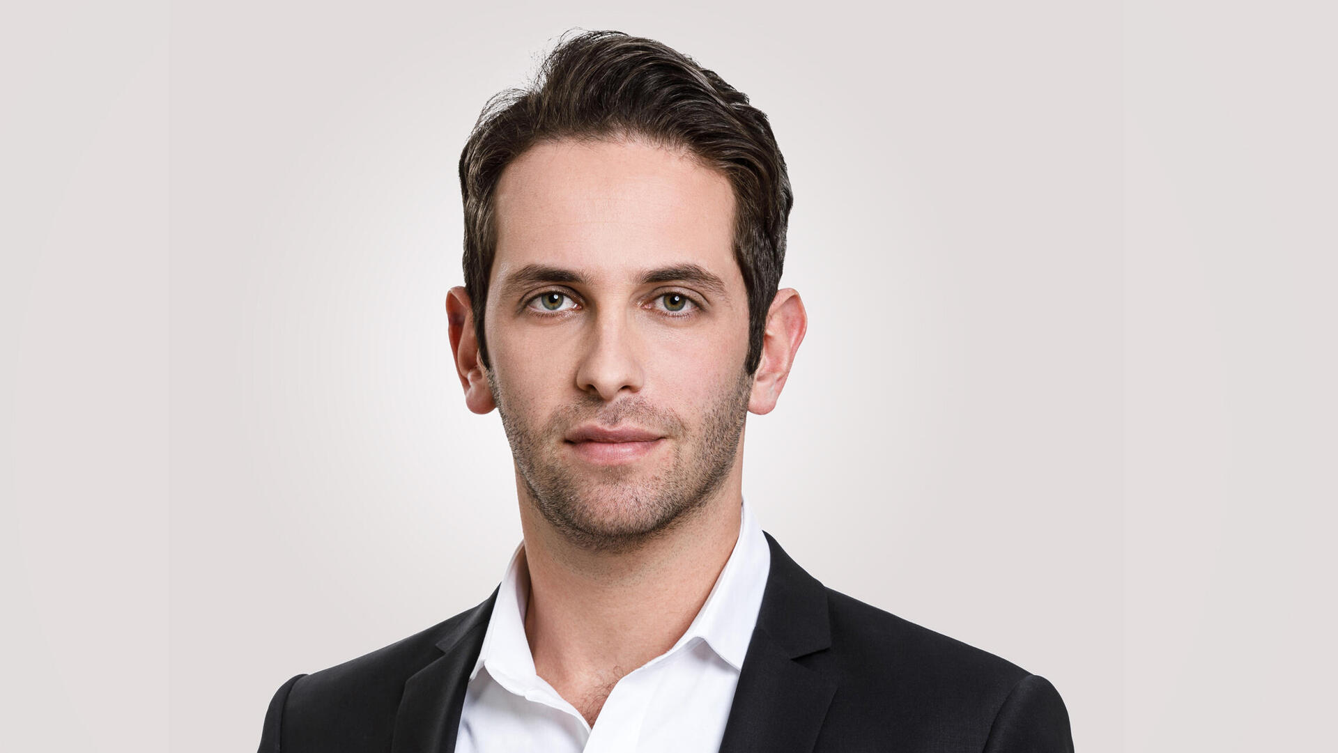 עו"ד ניר פיינברג משרד שבלת ושות'