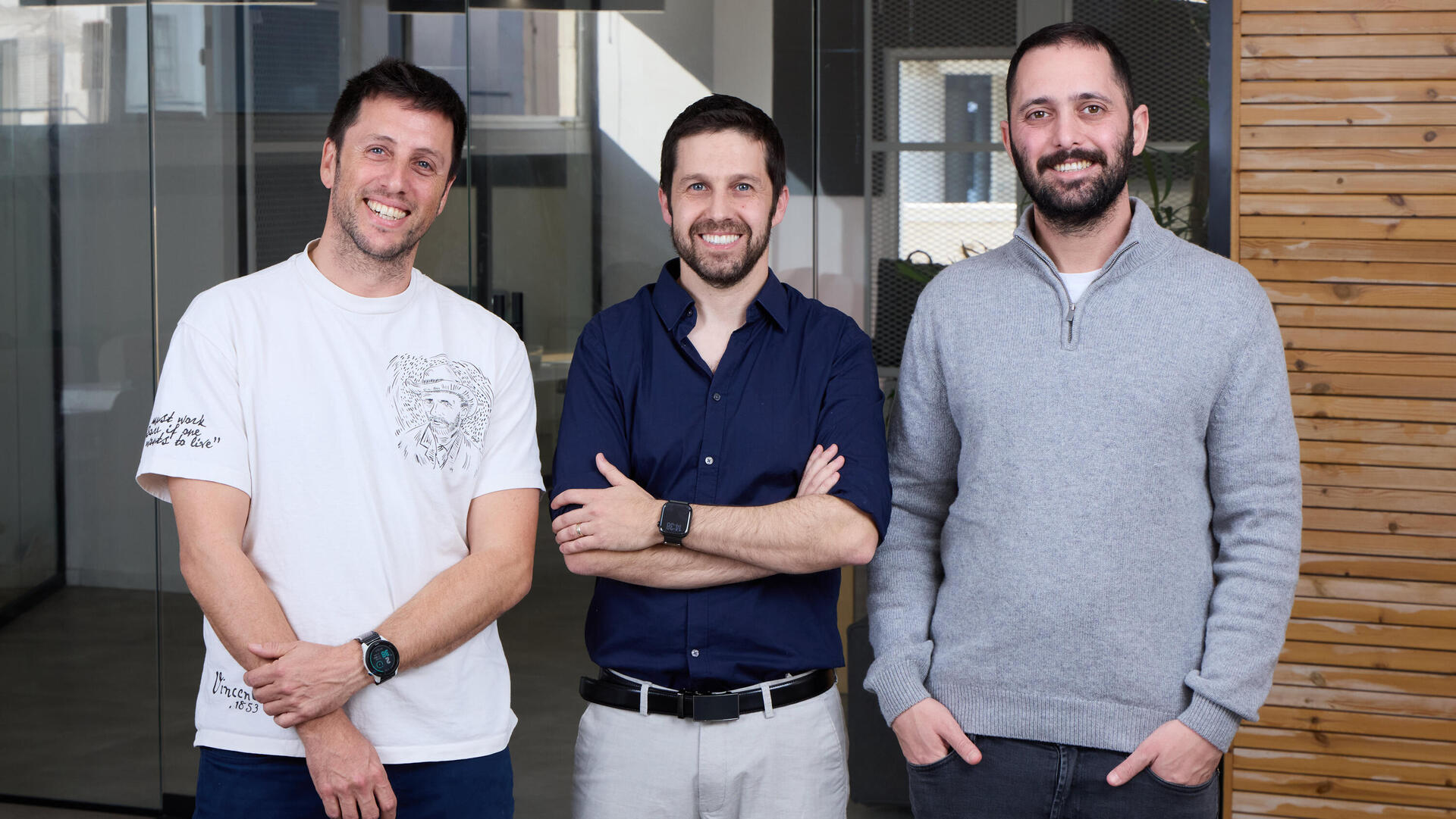 מייסדי וולקן מימין יניב בר דיין רועי חורב טל מורגנשטרן