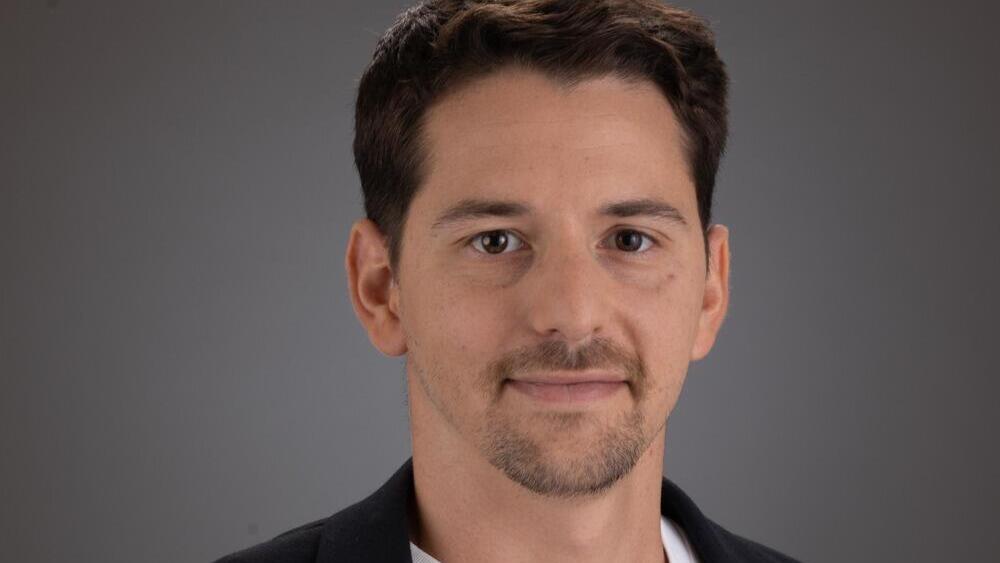 יובל ברטוב ארגון תנועה ישראלית