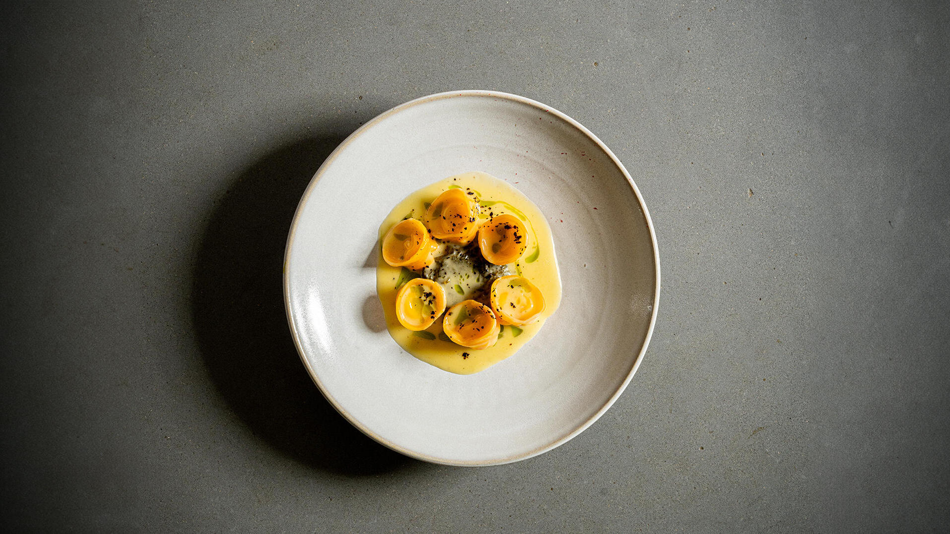 מנת טורטליני ממולא בגבינות גרוייר ופקורינו במסדעת משיה mashya פנאי