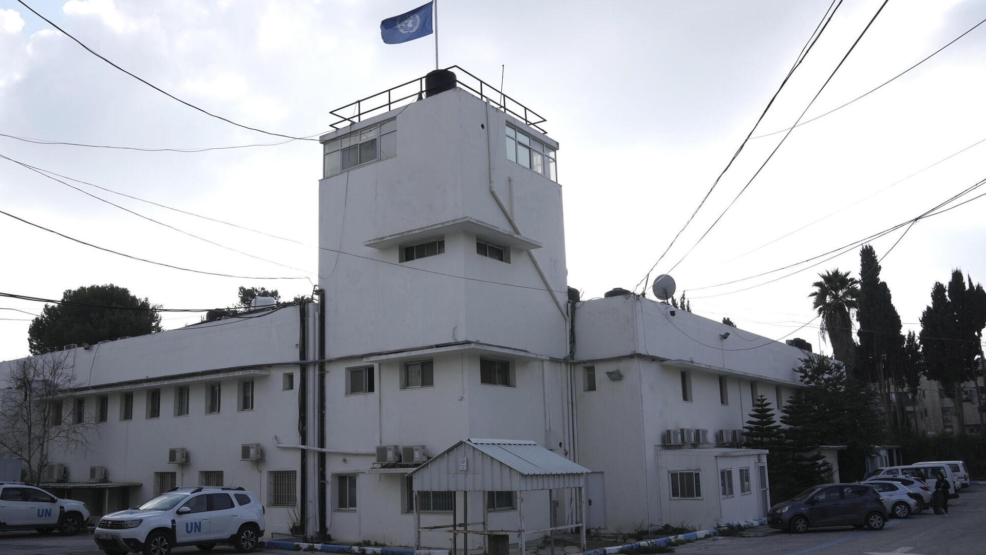 משרדי אונר"א ב שועפט ירושלים