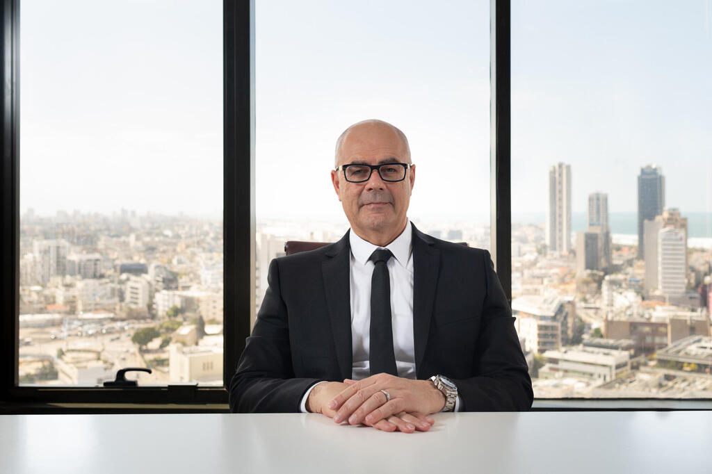 עו"ד דוד מאור, מומחה לענייני ירושות וצוואות (צילום: מיכאל צור) עו"ד דוד מאור, מומחה לענייני ירושות וצוואות