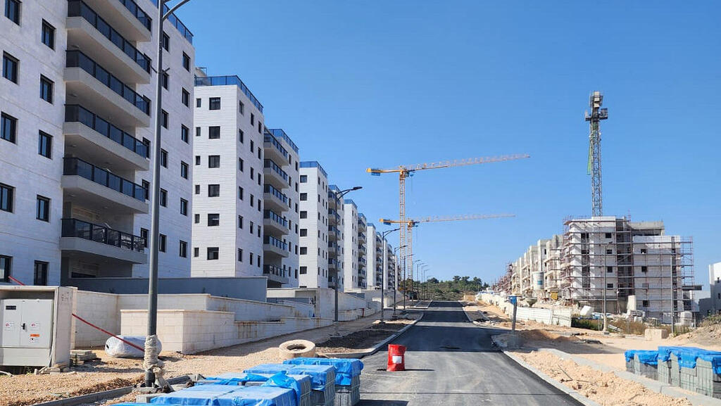 בנייה בחריש (לפרויקט המצולם אין קשר לכתבה) (צילום: דור דוד גרמזי) פרויקט מחיר למשתכן ב עיר חריש של היזם ליאם נחמיאס