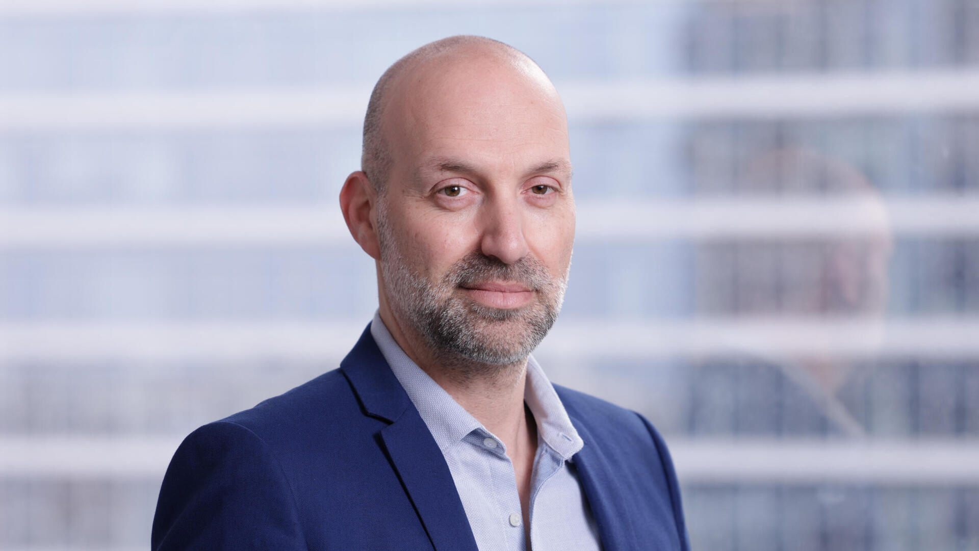 אורי תובל מנכ"ל תובל בית השקעות ויו"ר קרן הגידור אלמנדה קפיטל