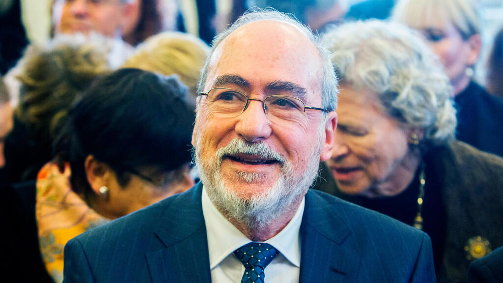 אשר גרוניס נשיא בית המשפט העליון בדימוס