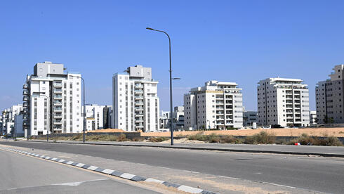 בחסות מגבלות בנק ישראל – שפל במכירת דירות במאי