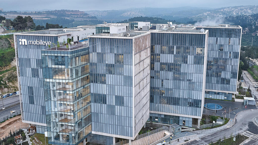 קמפוס מובילאיי ב הר חוצבים