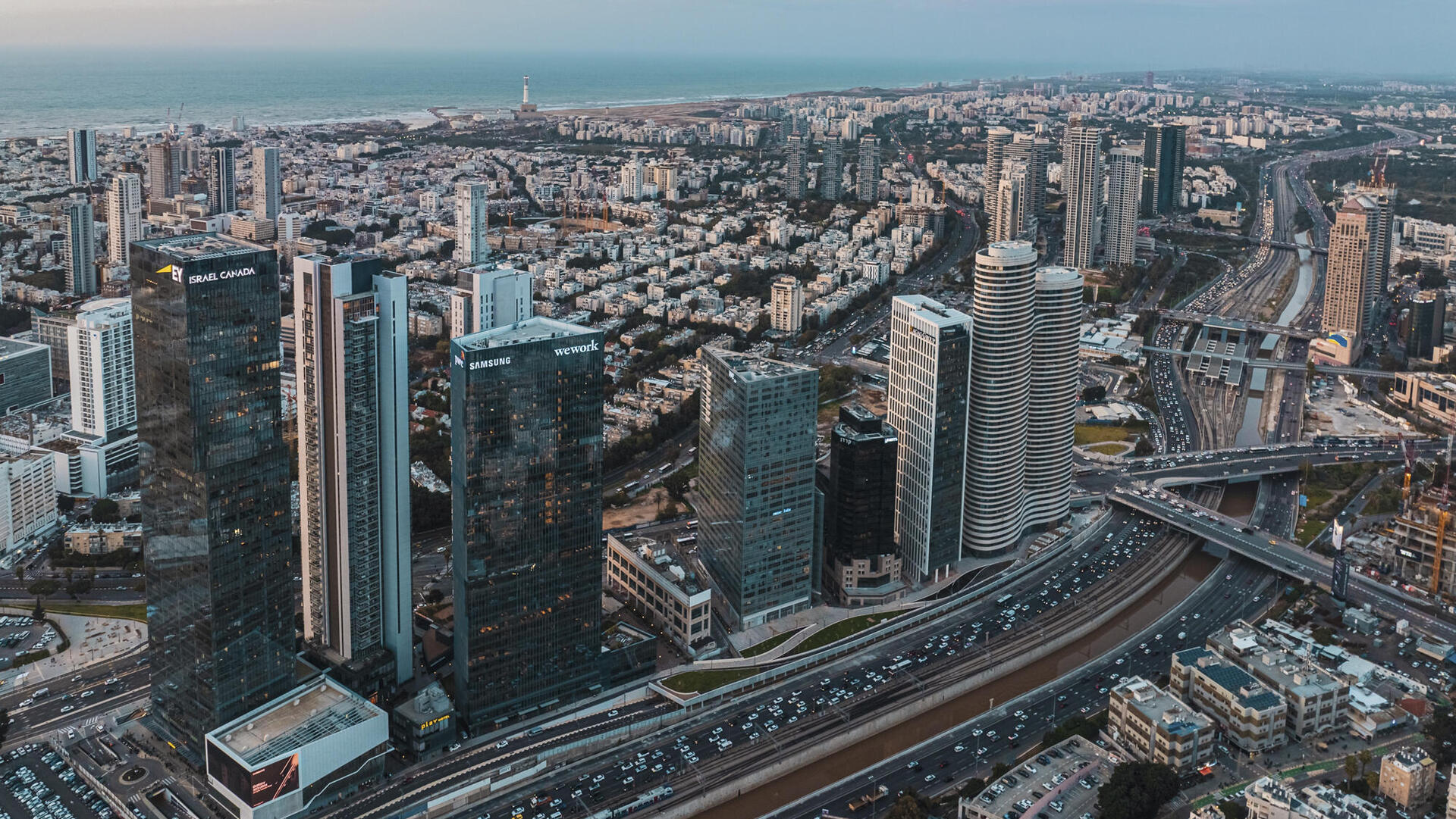 תל אביב