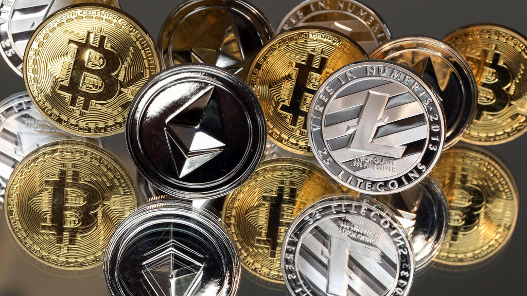 מטבעות קריפטו (צילום: Chris Ratcliffe/Bloomberg) מטבעות קריפטו 17.10.17